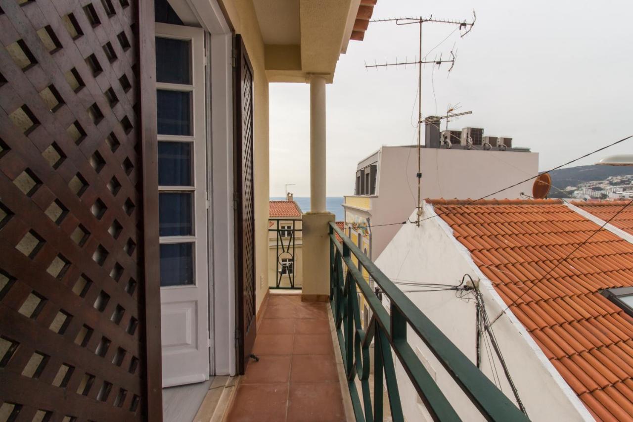 Beach And Mountain Apartment Lisboa / Sesimbra Kültér fotó